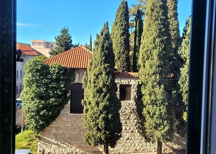 Apartment Charming In The Heart Of *