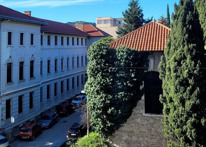 Apartment Charming In The Heart Of *