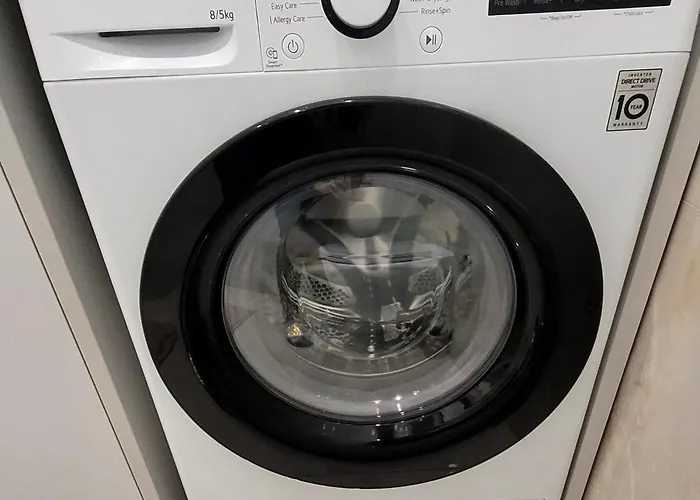 Charming In The Heart Of Apartment Split